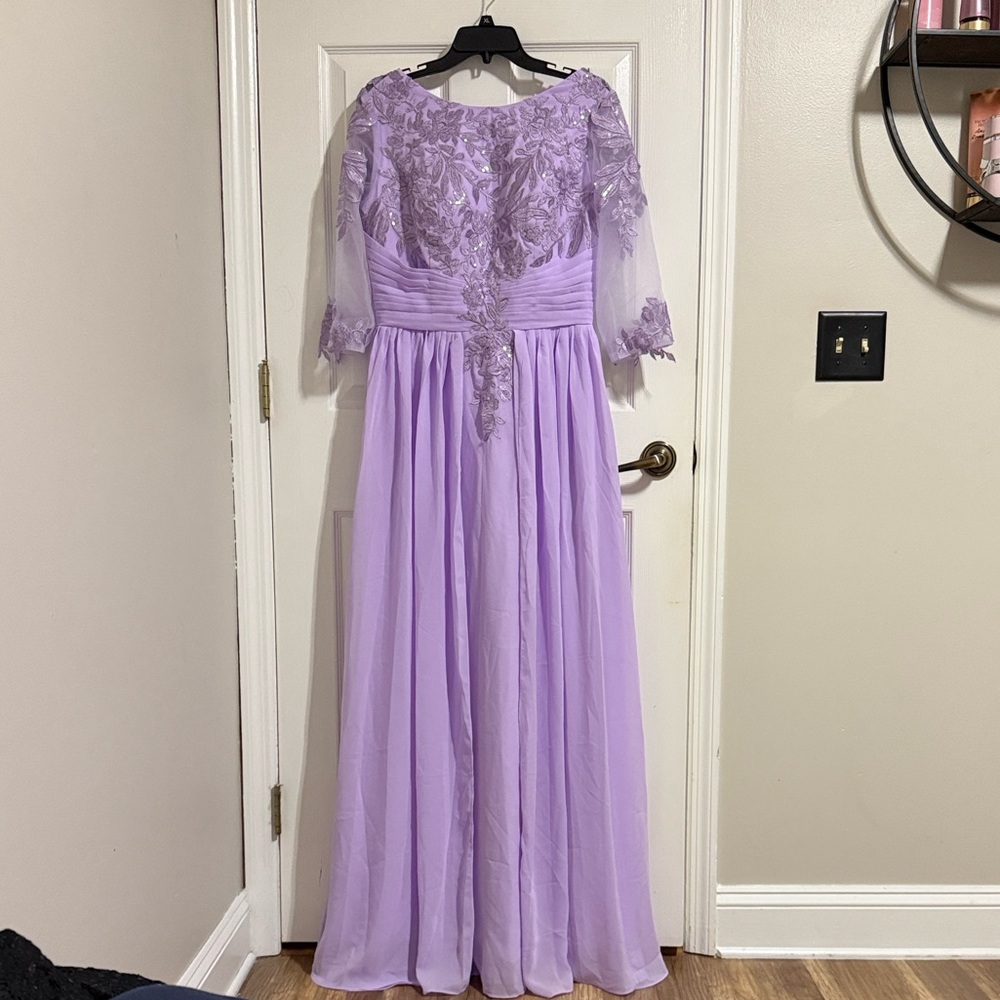 Elegant Lavender Lace Evening Gown